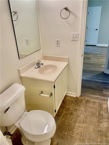 115 Whitechapel Lane, Raeford, NC 28376