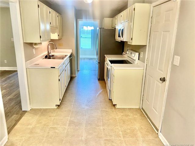 115 Whitechapel Lane, Raeford, NC 28376