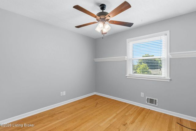 12317 Hardwick Rd, Louisville, KY 40243
