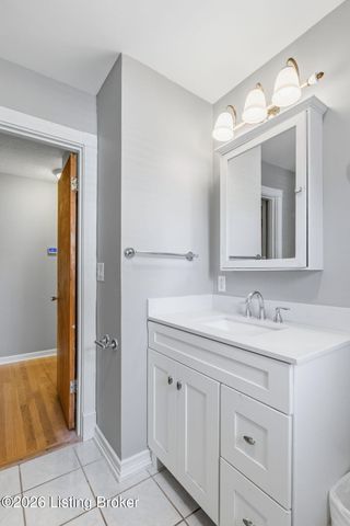 12317 Hardwick Rd, Louisville, KY 40243