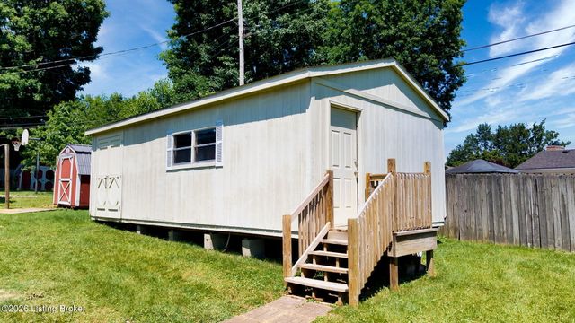 12317 Hardwick Rd, Louisville, KY 40243