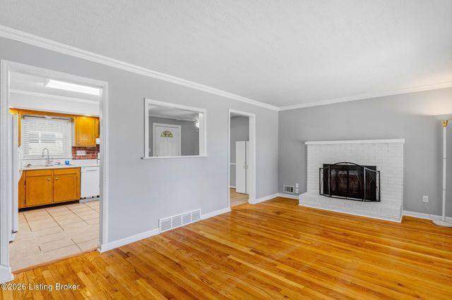 12317 Hardwick Rd, Louisville, KY 40243