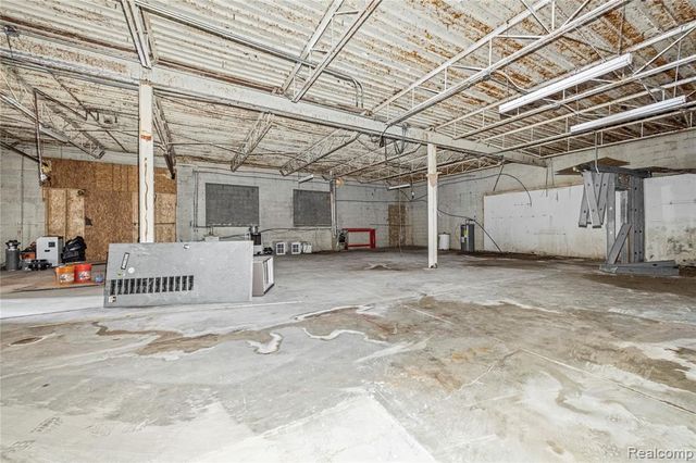 9903 Northlawn Street, Detroit, MI 48204