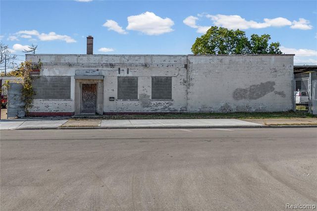 9903 Northlawn Street, Detroit, MI 48204