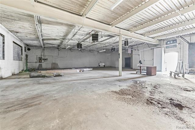 9903 Northlawn Street, Detroit, MI 48204