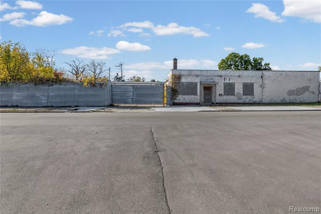 9903 Northlawn Street, Detroit, MI 48204