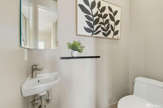 373 6th Avenue, San Francisco, CA 94118