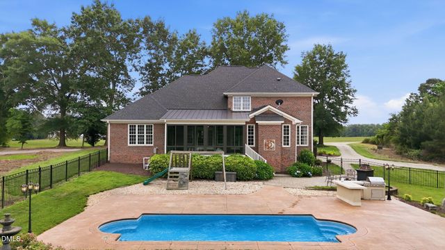 1257 Pine Ridge Road, Zebulon, NC 27597