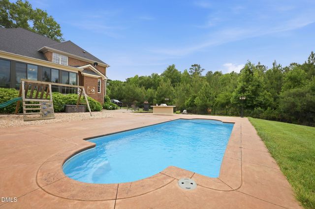 1257 Pine Ridge Road, Zebulon, NC 27597