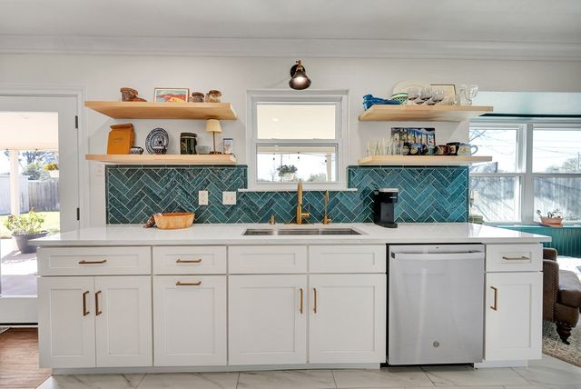 2827 Durant Dr, Midland, TX 79705