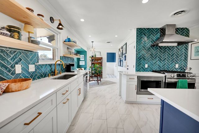 2827 Durant Dr, Midland, TX 79705