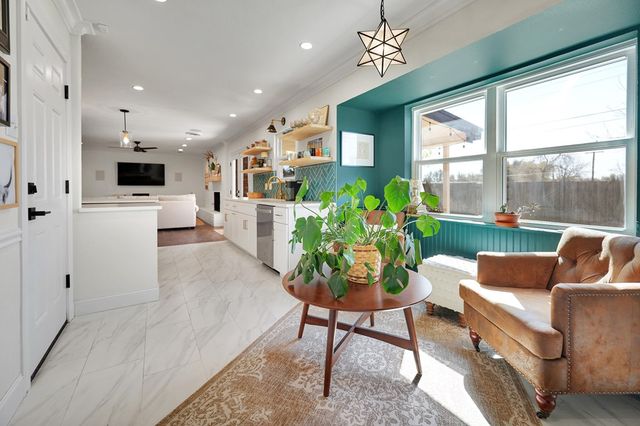 2827 Durant Dr, Midland, TX 79705