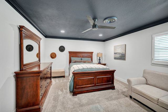 2827 Durant Dr, Midland, TX 79705