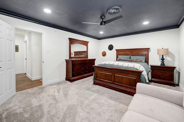 2827 Durant Dr, Midland, TX 79705