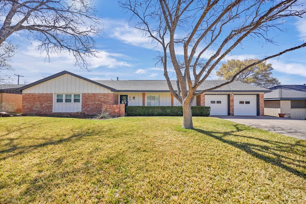 2827 Durant Dr, Midland, TX 79705