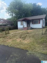 3830 8TH AVENUE, Brighton, AL 35020