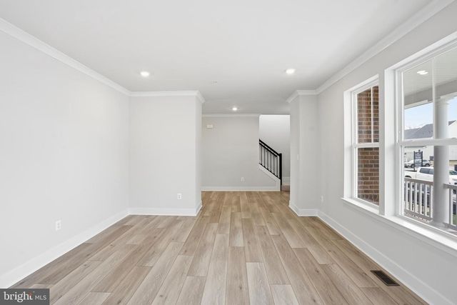603 HARRINGTON ST, Middle River, MD 21220