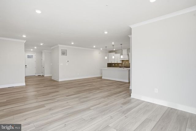 603 HARRINGTON ST, Middle River, MD 21220