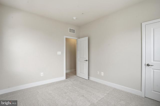 603 HARRINGTON ST, Middle River, MD 21220