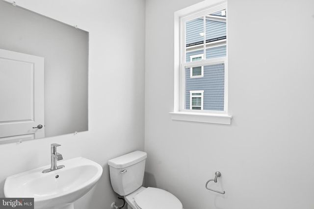 603 HARRINGTON ST, Middle River, MD 21220