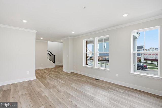 603 HARRINGTON ST, Middle River, MD 21220