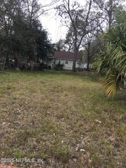1575 W 7TH Street, Jacksonville, FL 32209