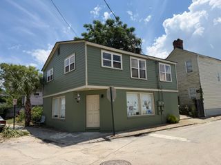 1 I Street, Charleston, SC 29403