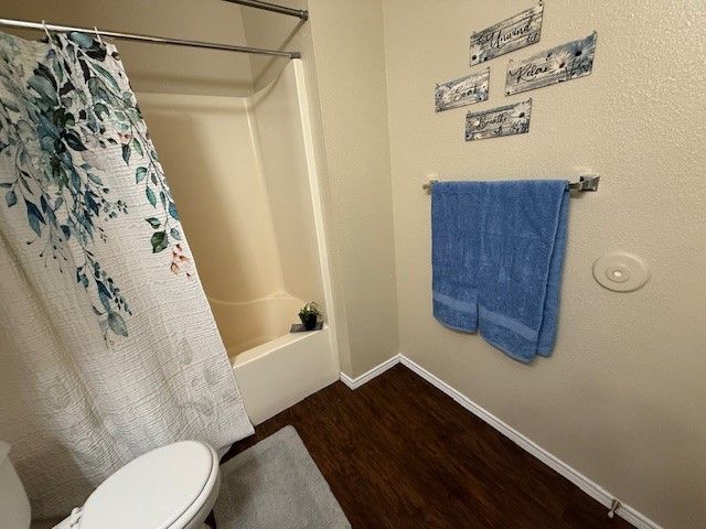 125 Johnson Avenue, Burleson, TX 76028