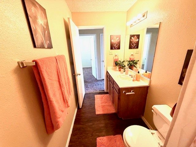 125 Johnson Avenue, Burleson, TX 76028