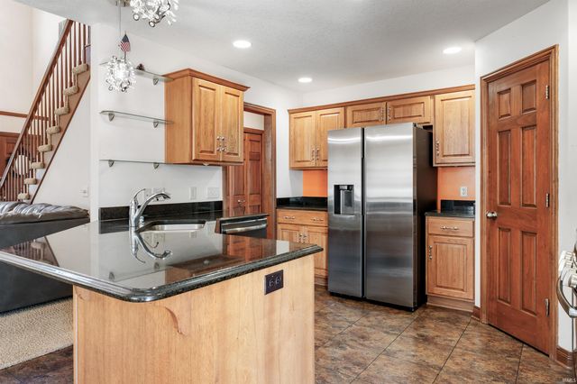 13084 Claret Court, Fort Wayne, IN 46845