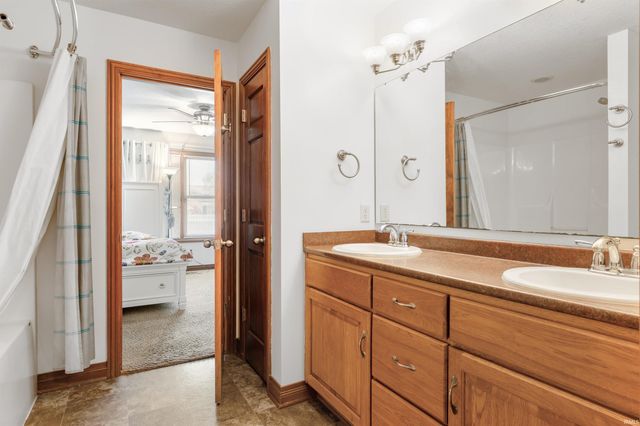 13084 Claret Court, Fort Wayne, IN 46845