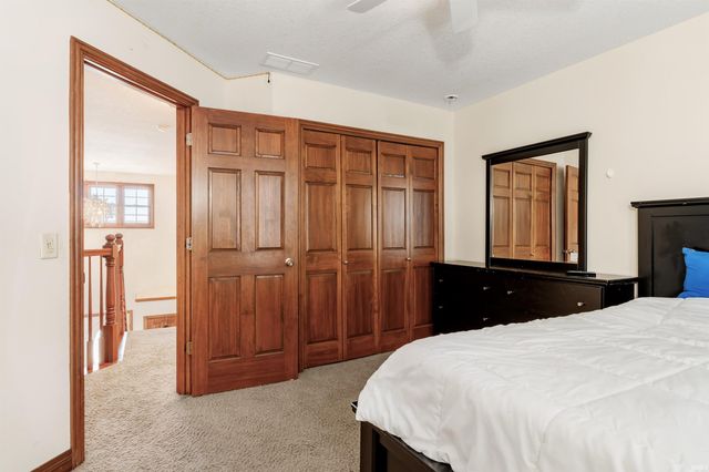 13084 Claret Court, Fort Wayne, IN 46845