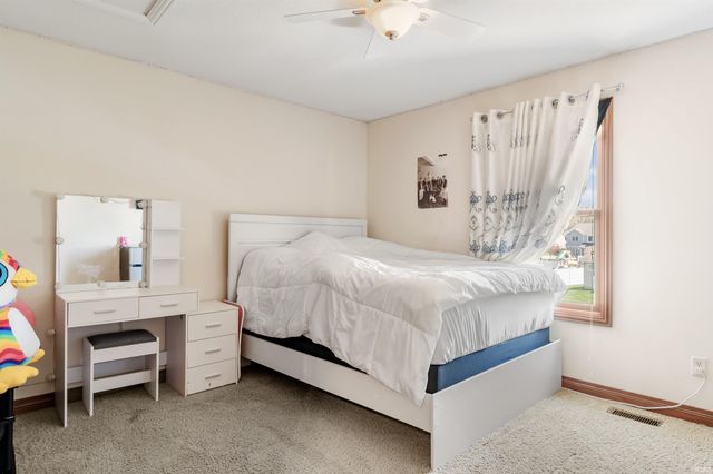 13084 Claret Court, Fort Wayne, IN 46845