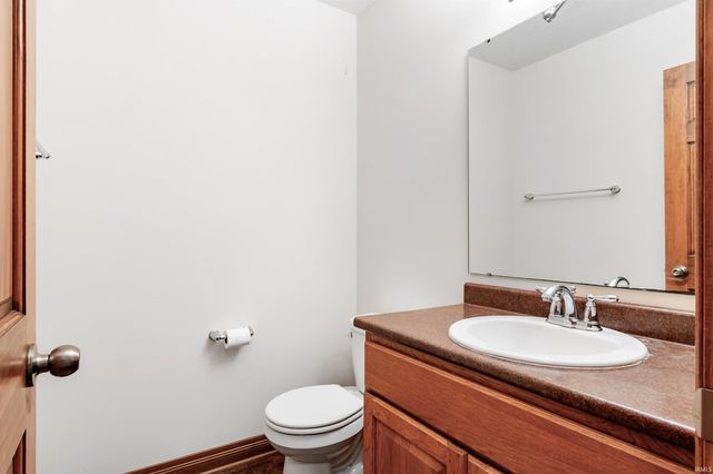 13084 Claret Court, Fort Wayne, IN 46845