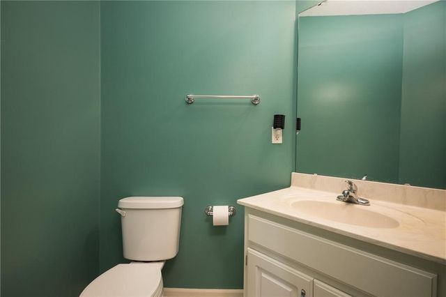 909 S Ann Street, Independence, MO 64056