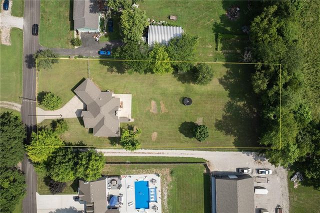 909 S Ann Street, Independence, MO 64056
