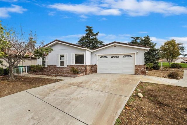 40944 Lincoln Place, Cherry Valley, CA 92223