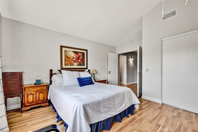 3841 Claremont St, Irvine, CA 92614
