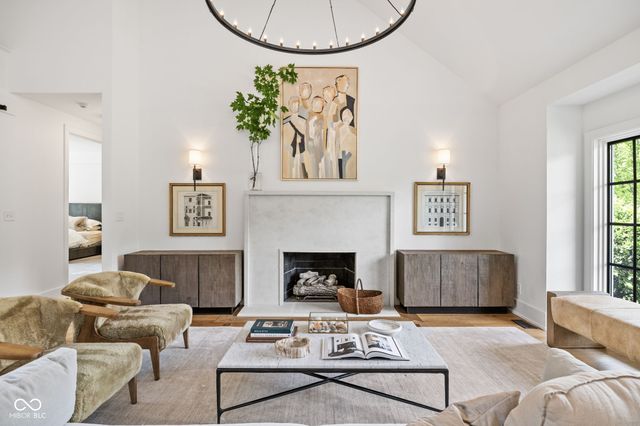 7290 Hull Road, Zionsville, IN 46077