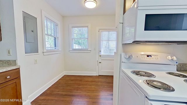 1651 FLAGLER Avenue, Jacksonville, FL 32207