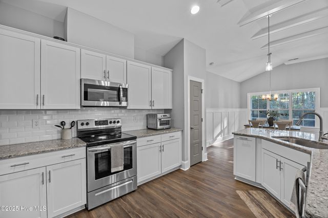 6942 Campbells Ridge Drive SE, Leland, NC 28451