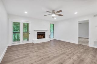206 Tuxworth Circle, Decatur, GA 30033