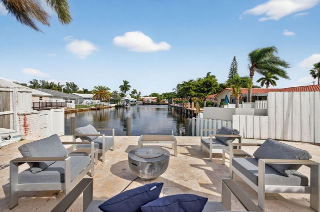 5950 NE 28th Avenue, Fort Lauderdale, FL 33308