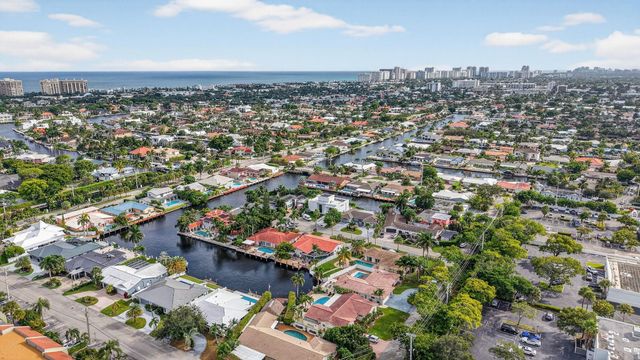 5950 NE 28th Avenue, Fort Lauderdale, FL 33308