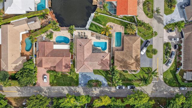 5950 NE 28th Avenue, Fort Lauderdale, FL 33308