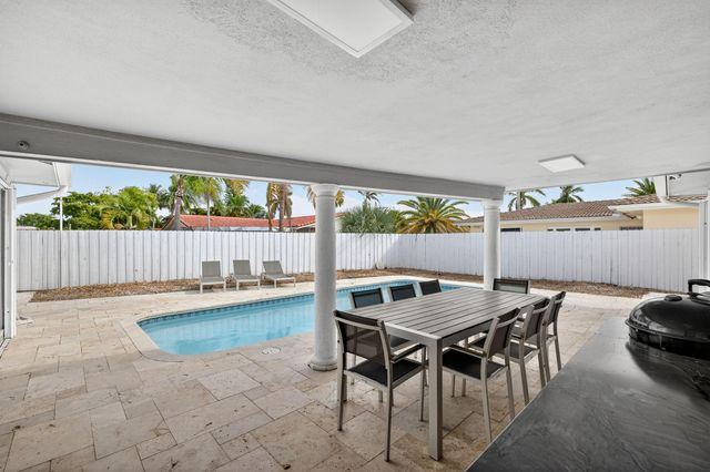 5950 NE 28th Avenue, Fort Lauderdale, FL 33308