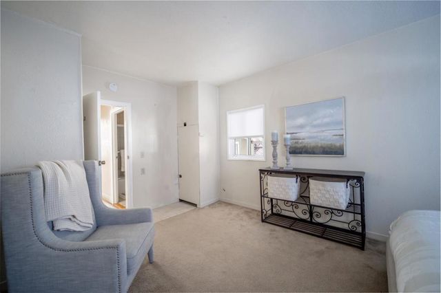 136 2nd Street, Pacific Grove, CA 93950