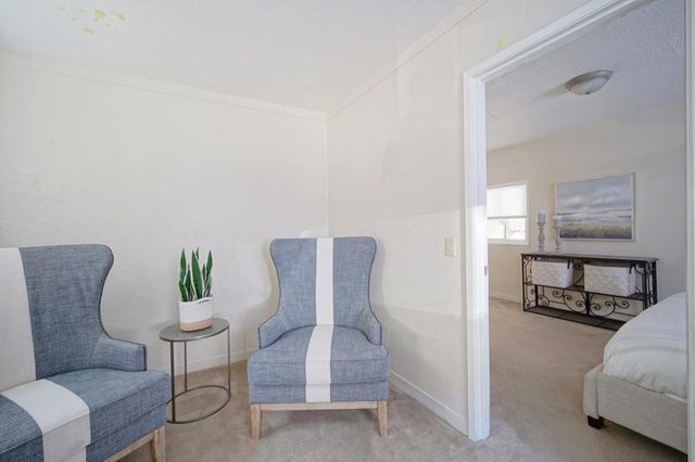 136 2nd Street, Pacific Grove, CA 93950