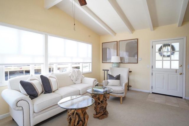 136 2nd Street, Pacific Grove, CA 93950