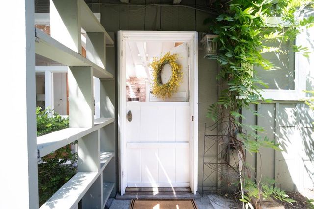 136 2nd Street, Pacific Grove, CA 93950